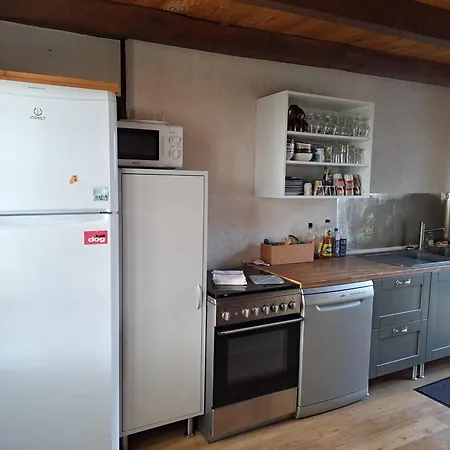 Nyaraló Le Walnoot Arneke